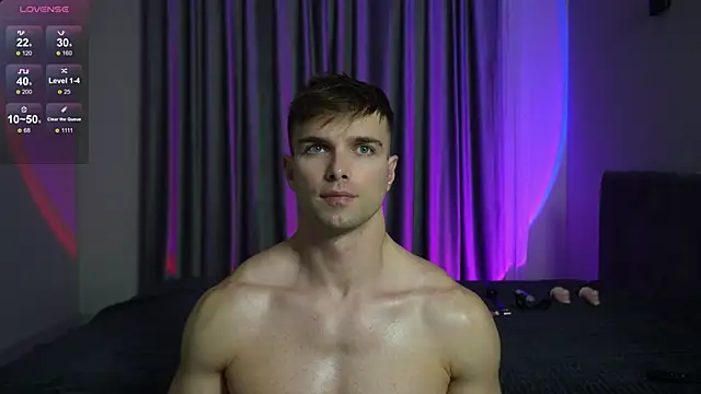 Snapshot of Nik_Sharp chatting on 01.08.26 Nik Sharp online show from 01.08.26