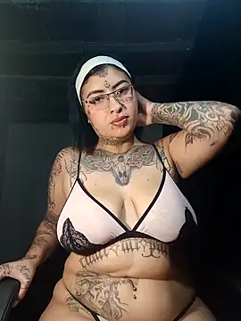 Nakurama Ma online show from 09.18.25