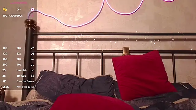 Snapshot of JennyRuthJP chatting on 11.10.25 JennyRuthJP online show from 11.10.25