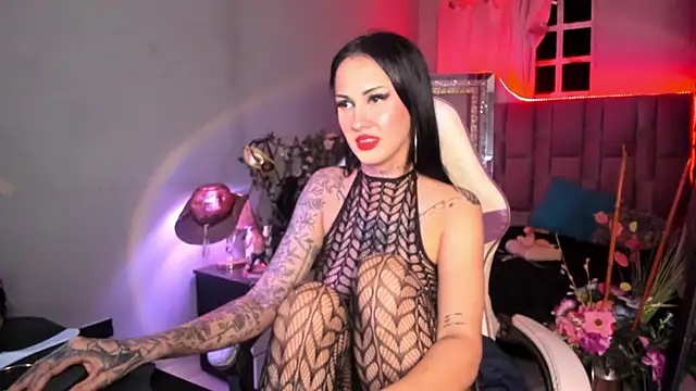 Charllote23 online show from 08.09.26