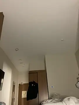 Snapshot of MobyDxck chatting on 01.11.25 MobyDxck online show from 01.11.25