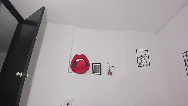 cloehonney online show from 02.28.25