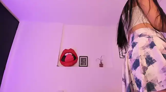 cloehonney online show from 03.19.25