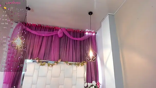 Carlie Evans online show from 12.21.24