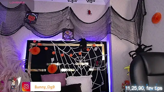 Bunny O online show from 11.02.25