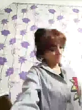 SweetLeila40 online show from 12.30.24