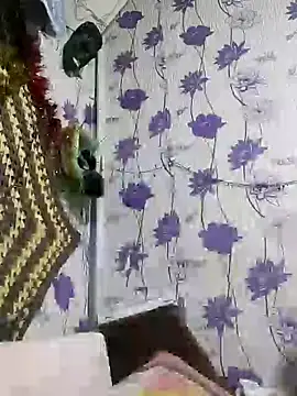 SweetLeila40 online show from 01.02.25