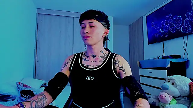 juniior 2311  online show from 02.03.26