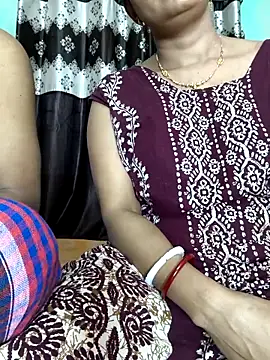 Snapshot of MUMTAJ-1 chatting on 02.23.26 MUMTAJ-1 online show from 02.23.26