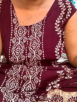 Snapshot of MUMTAJ-1 chatting on 04.02.26 MUMTAJ-1 online show from 04.02.26