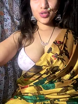 Snapshot of pikaindian chatting on 10.13.25 pikaindian online show from 10.13.25