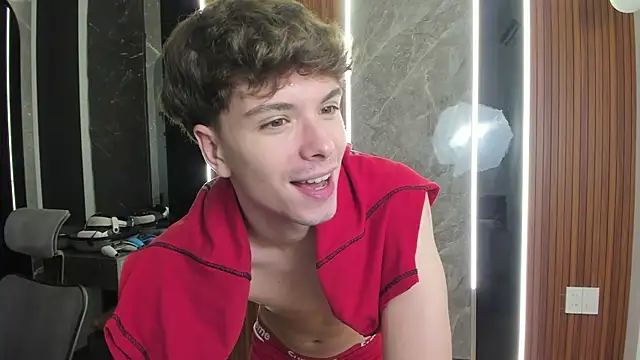 Snapshot of calvin_love_you chatting on 07.04.26 calvin love you online show from 07.04.26