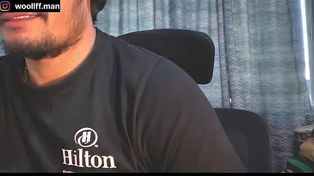 Snapshot of dickpois0n chatting on 12.16.24 dickpois0n online show from 12.16.24