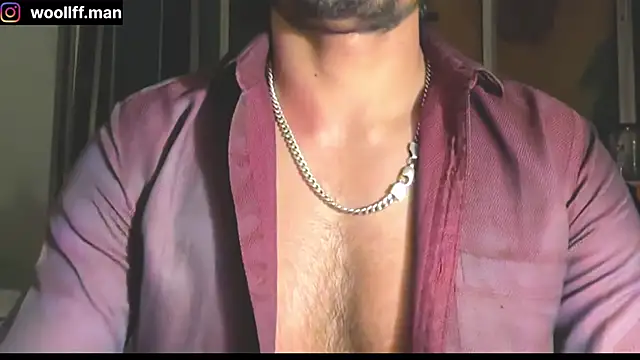 Snapshot of dickpois0n chatting on 01.31.25 dickpois0n online show from 01.31.25