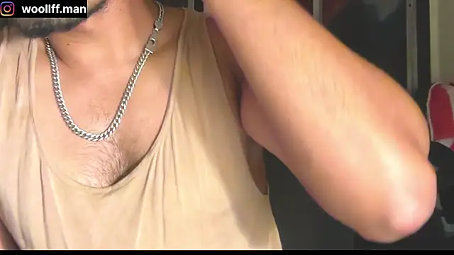 Snapshot of dickpois0n chatting on 02.08.25 dickpois0n online show from 02.08.25