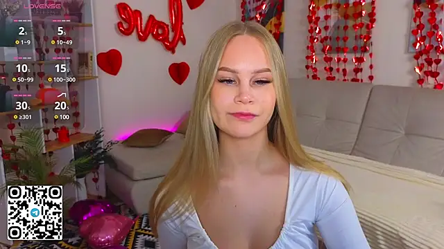 CassieMurr online show from 02.21.25