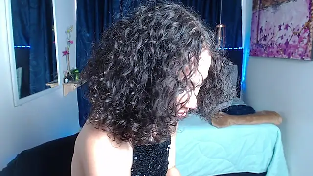 avans 15 online show from 12.18.24