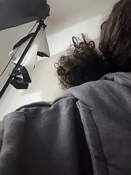 Snapshot of avans_15 chatting on 02.02.25 avans 15 online show from 02.02.25