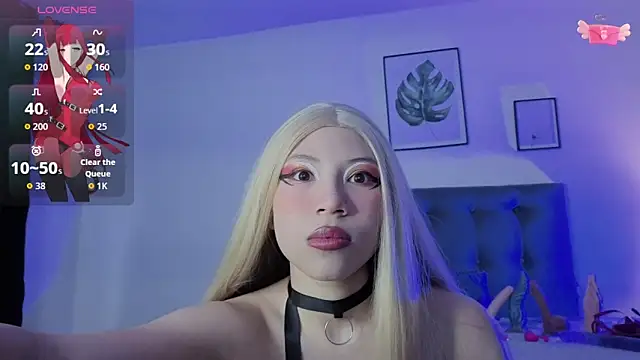 Snapshot of avans_15 chatting on 11.23.25 avans 15 online show from 11.23.25