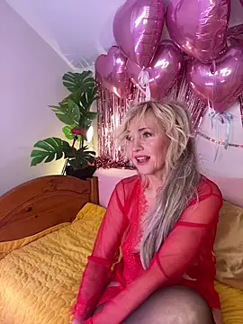 KelliRaid online show from 02.11.25