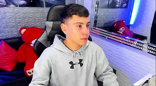 salvadorgomezx online show from 01.08.25