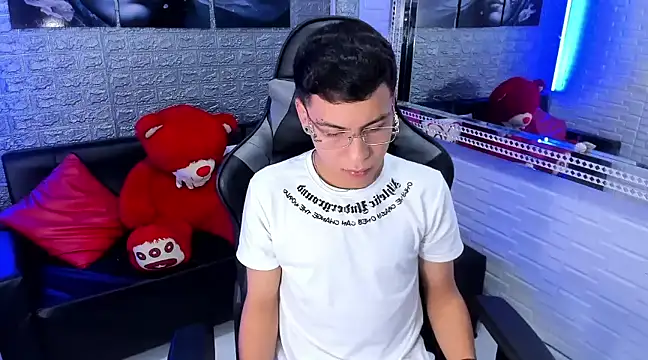 salvadorgomezx online show from 01.14.25