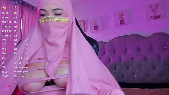 Tahiraa  online show from 01.28.25