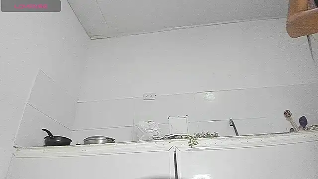 Sophie sweett19 online show from 12.27.24