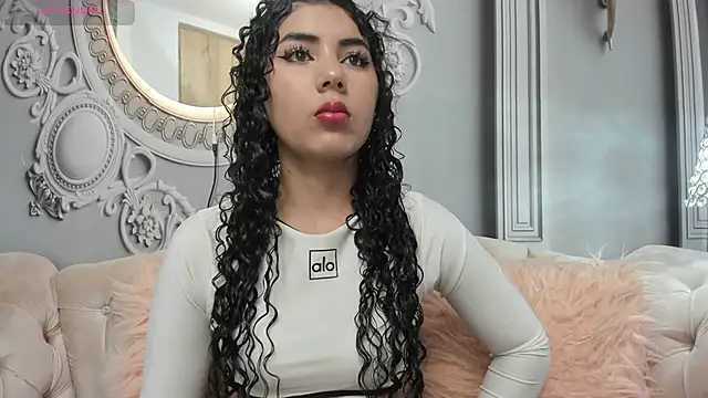 Snapshot of joselyn_sexy_ chatting on 01.22.25 joselyn sexy online show from 01.22.25