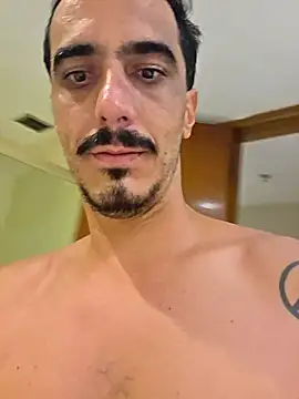 Snapshot of bacco_br chatting on 10.01.25 bacco br online show from 10.01.25