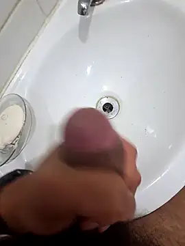 Snapshot of bacco_br chatting on 10.23.25 bacco br online show from 10.23.25