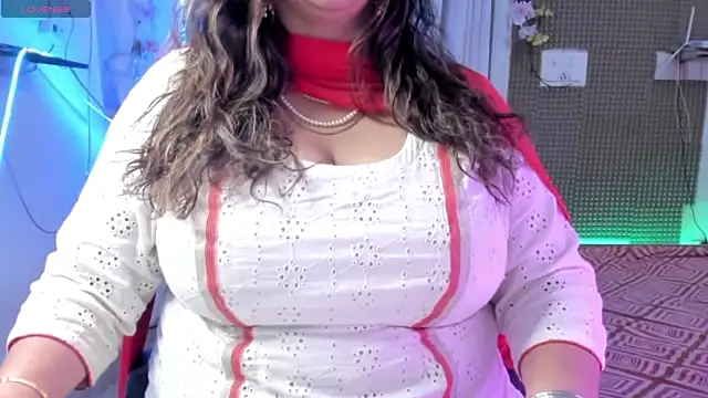 Gulabi Queen online show from 02.22.25