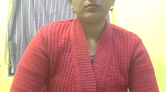 CUTYHINA 001 online show from 12.15.24