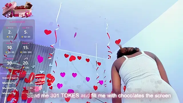 Snapshot of ebonydreams01 chatting on 02.16.25 ebonydreams01 online show from 02.16.25