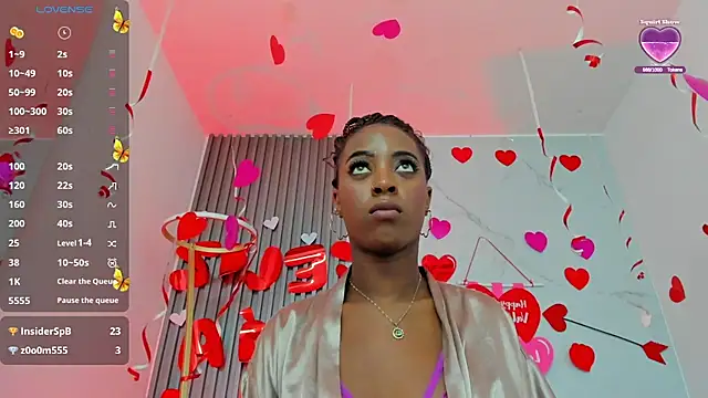 Snapshot of ebonydreams01 chatting on 02.21.25 ebonydreams01 online show from 02.21.25