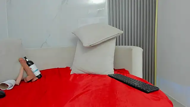 Snapshot of ebonydreams01 chatting on 03.03.25 ebonydreams01 online show from 03.03.25