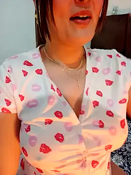 im here- online show from 05.08.26
