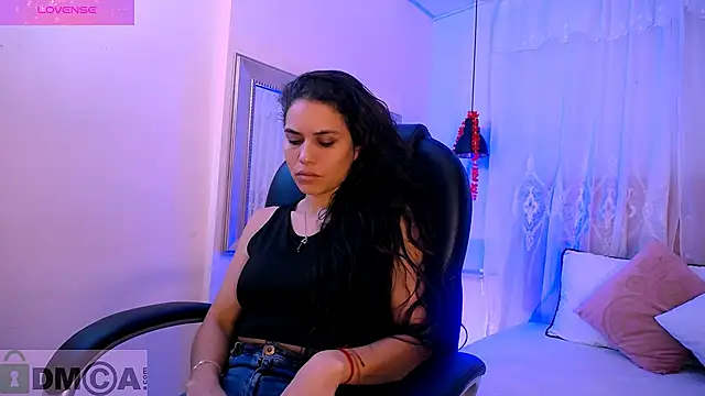 natasha  jackson online show from 01.26.25