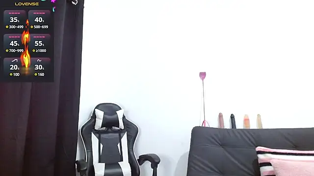 Snapshot of Kiara-Rider chatting on 03.17.25 Kiara-Rider online show from 03.17.25