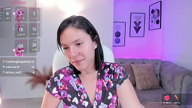 kendaall jenner  online show from 12.11.24