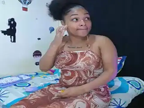 Snapshot of katty_ebonny chatting on 12.04.24 katty ebonny online show from 12.04.24