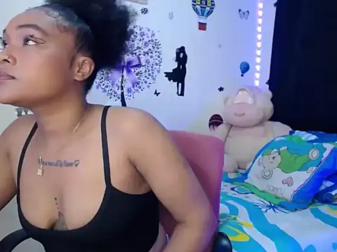 Snapshot of katty_ebonny chatting on 09.18.25 katty ebonny online show from 09.18.25