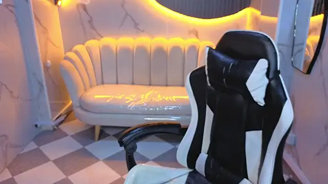 Violeth b online show from 02.17.26