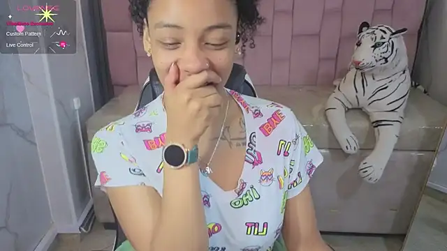 Violeth b online show from 03.10.26