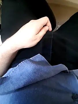 Snapshot of Gauchogg20 chatting on 10.23.25 Gauchogg20 online show from 10.23.25