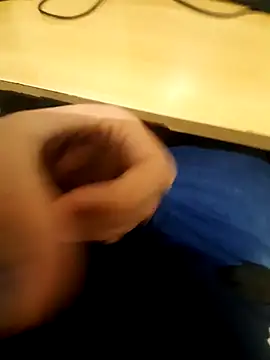 Snapshot of Gauchogg20 chatting on 12.22.25 Gauchogg20 online show from 12.22.25