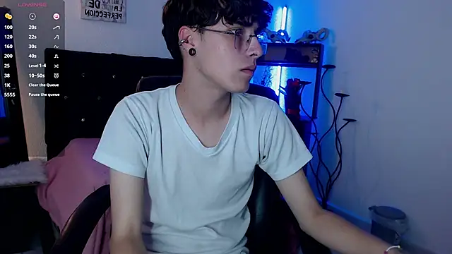 Snapshot of Jeam_hot chatting on 12.02.25 Jeam hot online show from 12.02.25