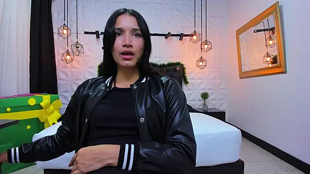 Alison Wiley online show from 12.20.24