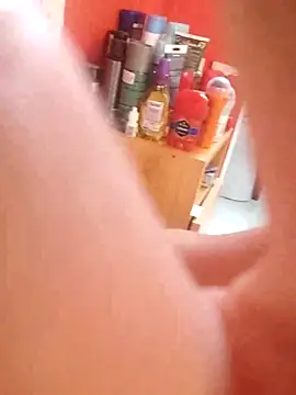 Snapshot of swingr chatting on 03.15.25 swingr online show from 03.15.25