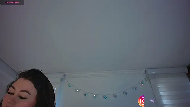 venusleroy  online show from 01.14.26